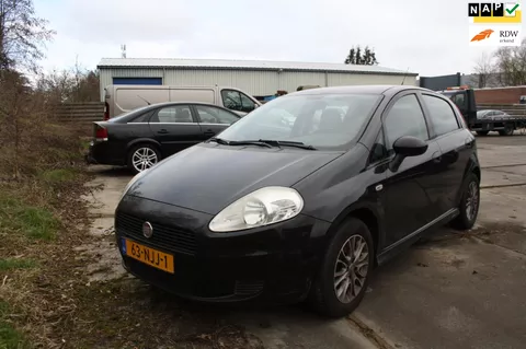 Fiat Grande Punto 1.3 M-Jet Actual MOTOR STUK/ENGINE BROKEN