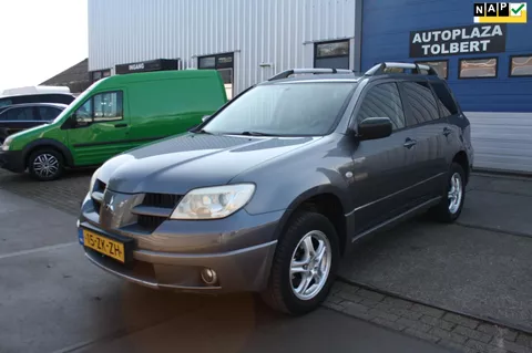 Mitsubishi Outlander Sport 2.0 Invite+ AIRCO